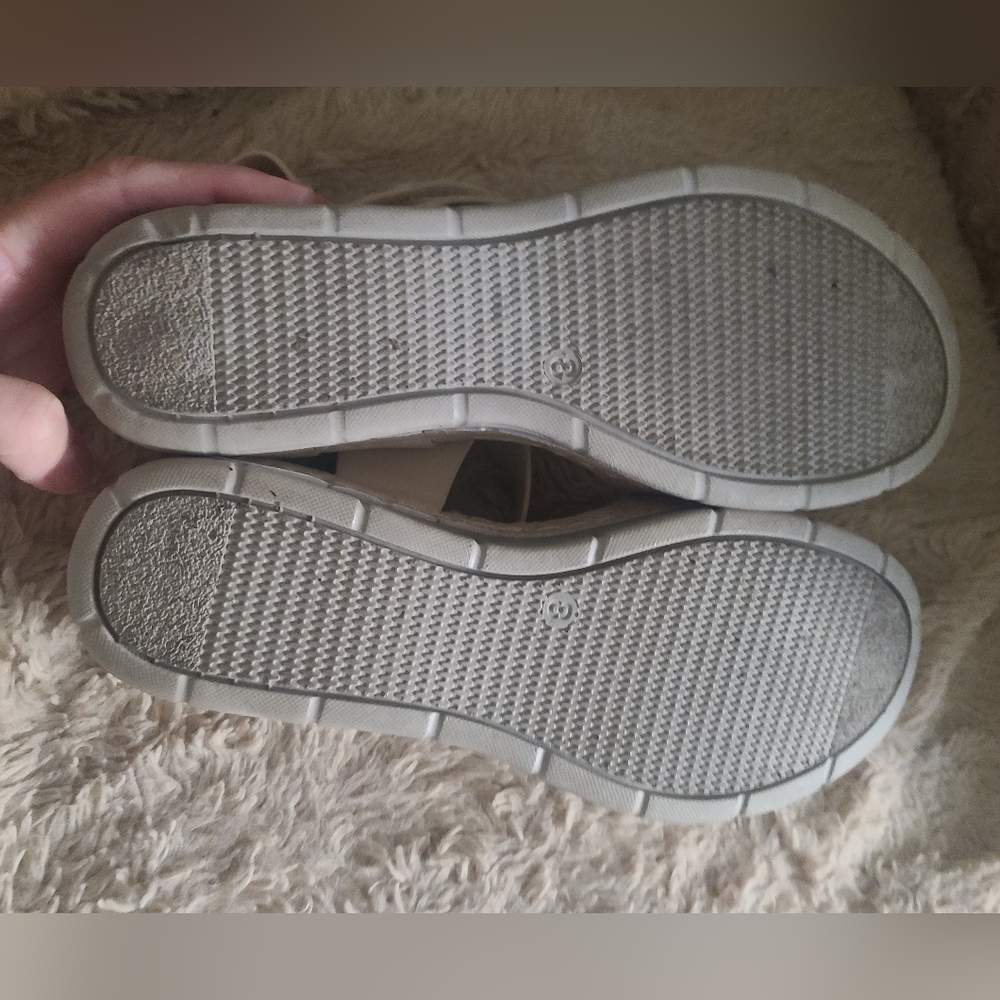 Massage Ortho + Rest Beige Women's Happier Sandals - Picture 7 of 11